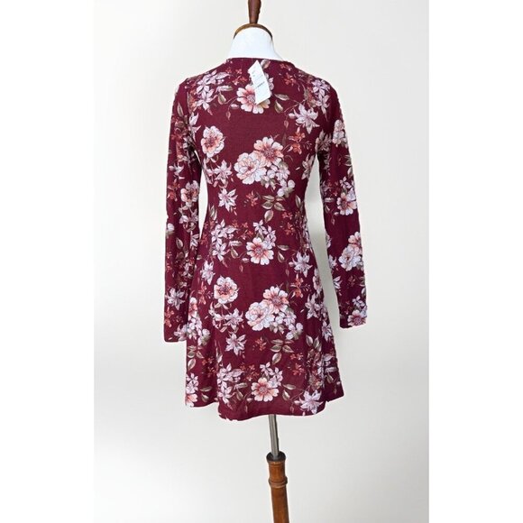 PLANET GOLD Women's Red Zinfandel Floral Long Sleeve Dress Size M Crisscross V-N - Picture 11 of 14